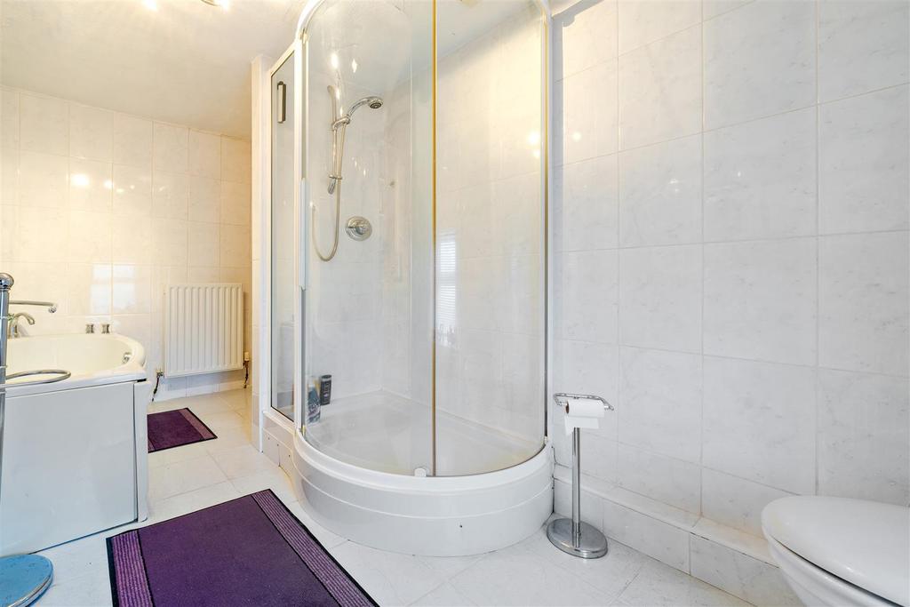 Family bathroom