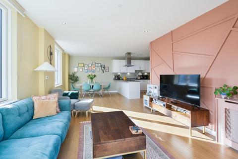 3 bedroom apartment for sale, Mare Apartments, London, E16