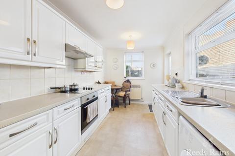 4 bedroom terraced house for sale, Travis Street, East Yorkshire YO15
