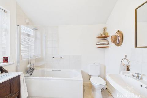 4 bedroom terraced house for sale, Travis Street, East Yorkshire YO15