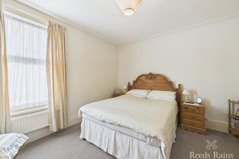 4 bedroom terraced house for sale, Travis Street, East Yorkshire YO15
