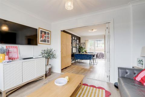 undefined, Whitby Crescent, Woodthorpe NG5