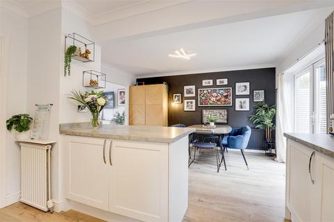 undefined, Whitby Crescent, Woodthorpe NG5