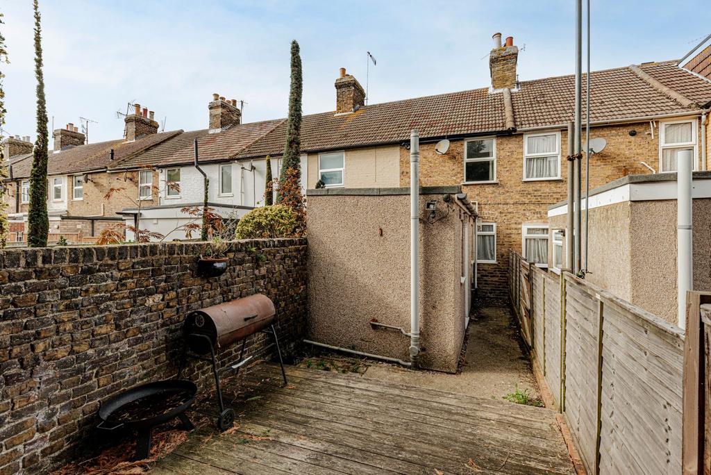Rear Garden (1)