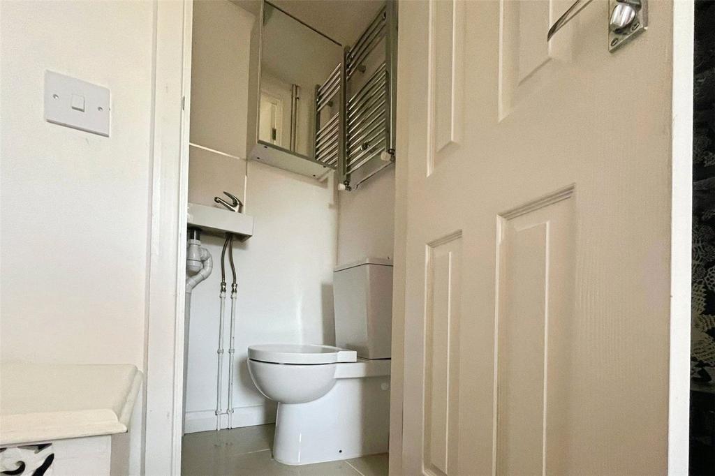 Ensuite Two