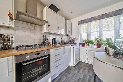 undefined, Newbury, Berkshire, RG14