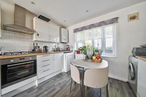 undefined, Newbury, Berkshire, RG14