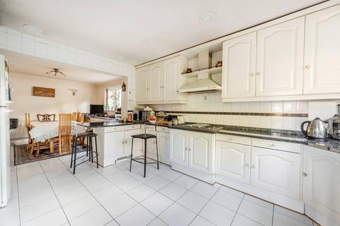 undefined, The Avenue, Hatch End, Pinner, HA5