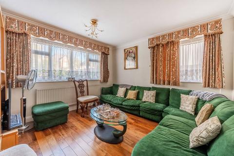 5 bedroom detached house for sale, The Avenue, Hatch End, Pinner, HA5