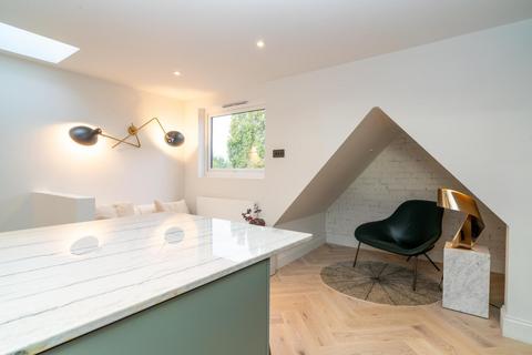 undefined, Melrose Avenue, Willesden Green, London, NW2