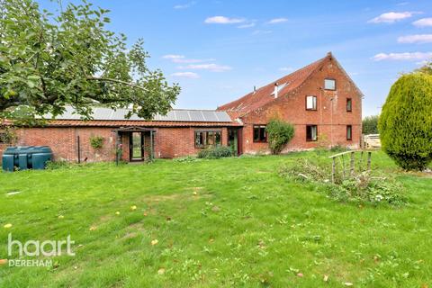 4 bedroom character property for sale, Sorrell Lane, Beetley