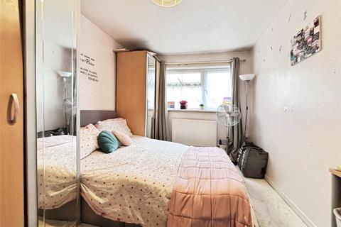undefined, Hanover Park, London SE15