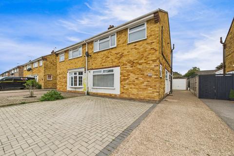 58 Penhill Crescent, Worcester, WR2 5PX