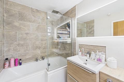 58 Penhill Crescent, Worcester, WR2 5PX