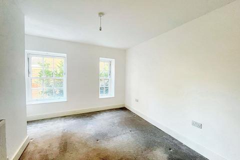 undefined, Station Road North, Redhill RH1