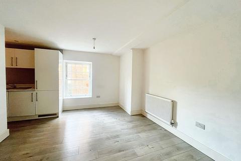 undefined, Station Road North, Redhill RH1
