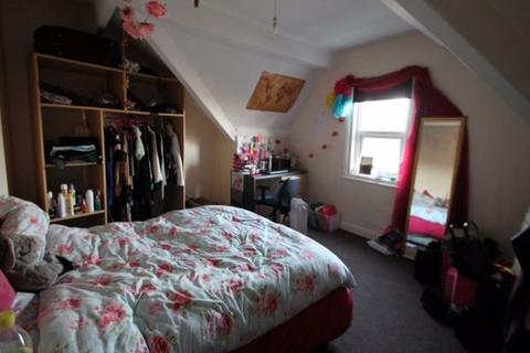 undefined, Hartley Avenue, Leeds LS6