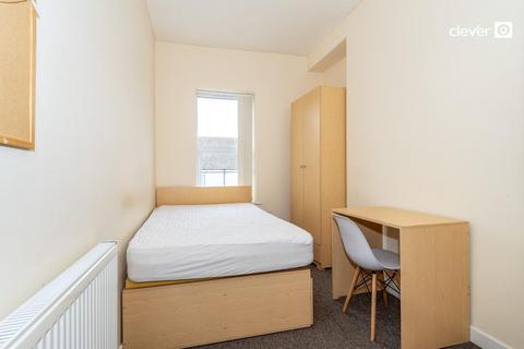 16 bedroom end of terrace house for sale, Harwell Street, Plymouth PL1