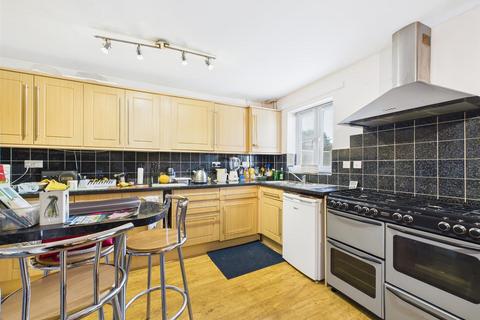 3 bedroom semi-detached house for sale, Studley Meadows, Bridlington