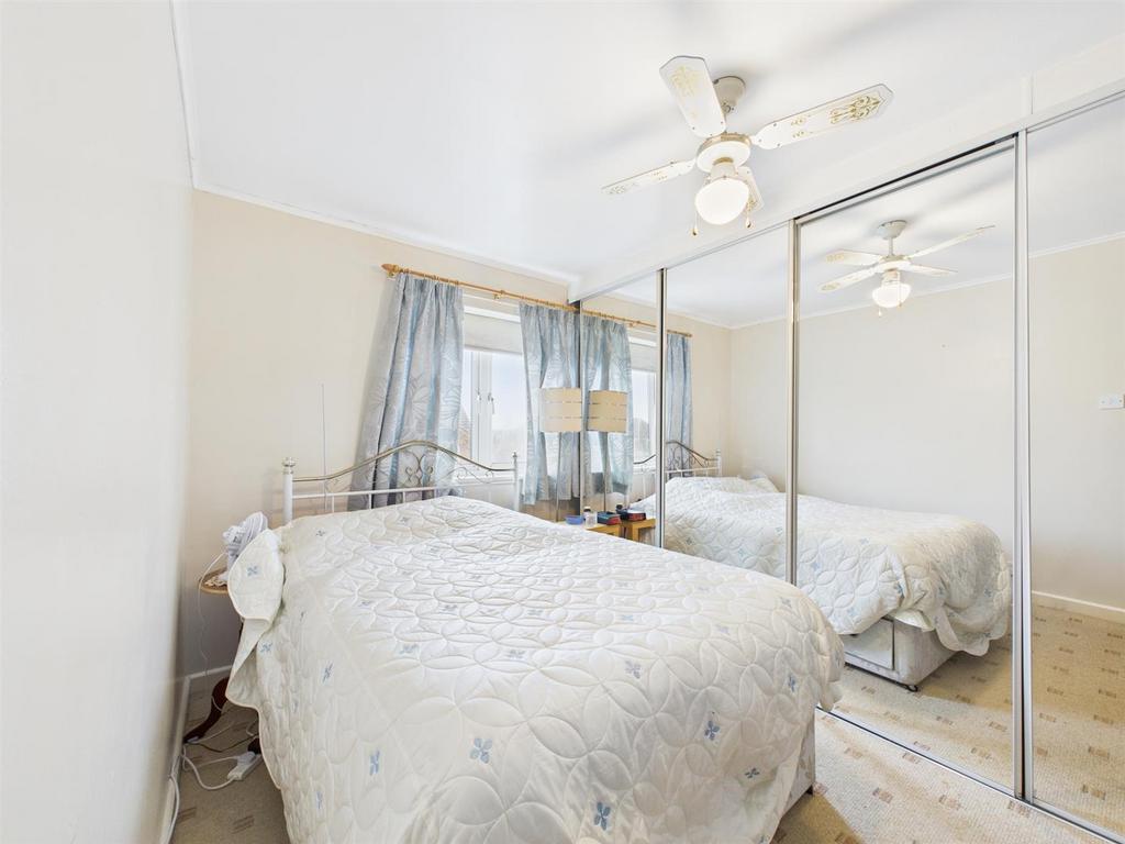 Bedroom: