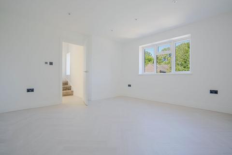 3 bedroom detached bungalow for sale, Heathway, Ascot