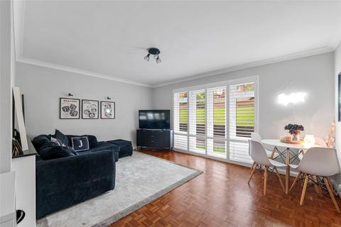 2 bedroom flat for sale, Wray Common Road, Reigate, Surrey, RH2