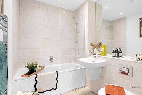 2 bedroom apartment for sale, Clast Court, Erith, DA8