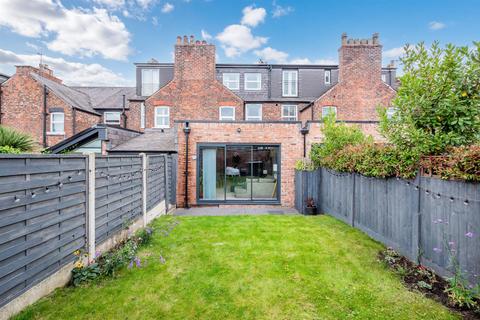 undefined, Hawthorn Road, Hale, Altrincham
