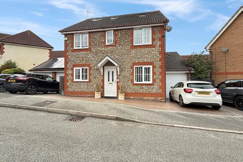 5 bedroom detached house for sale, Stafford Crescent, Braintree, CM7
