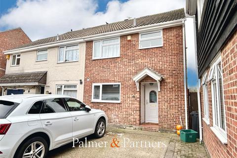 Salvia Close, Clacton-on-Sea, Essex, CO16