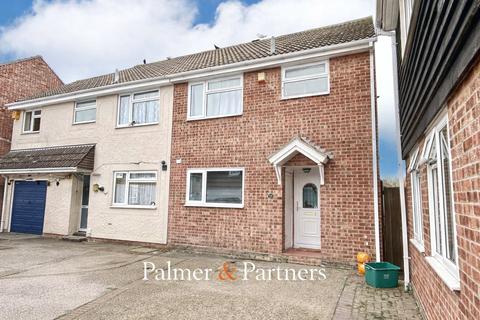 Salvia Close, Clacton-on-Sea, Essex, CO16