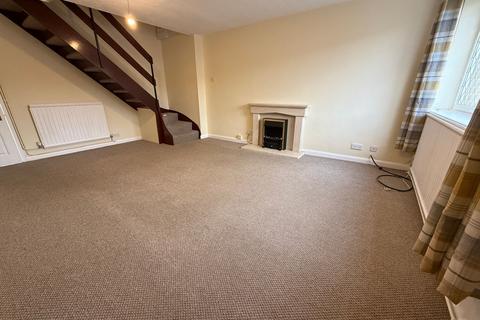 2 bedroom semi-detached house to rent, Branston Crescent, Melton Mowbray, LE13