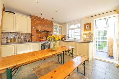 undefined, Barrow Hill, Sellindge, Ashford, Kent, TN25