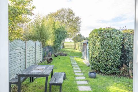 undefined, Barrow Hill, Sellindge, Ashford, Kent, TN25