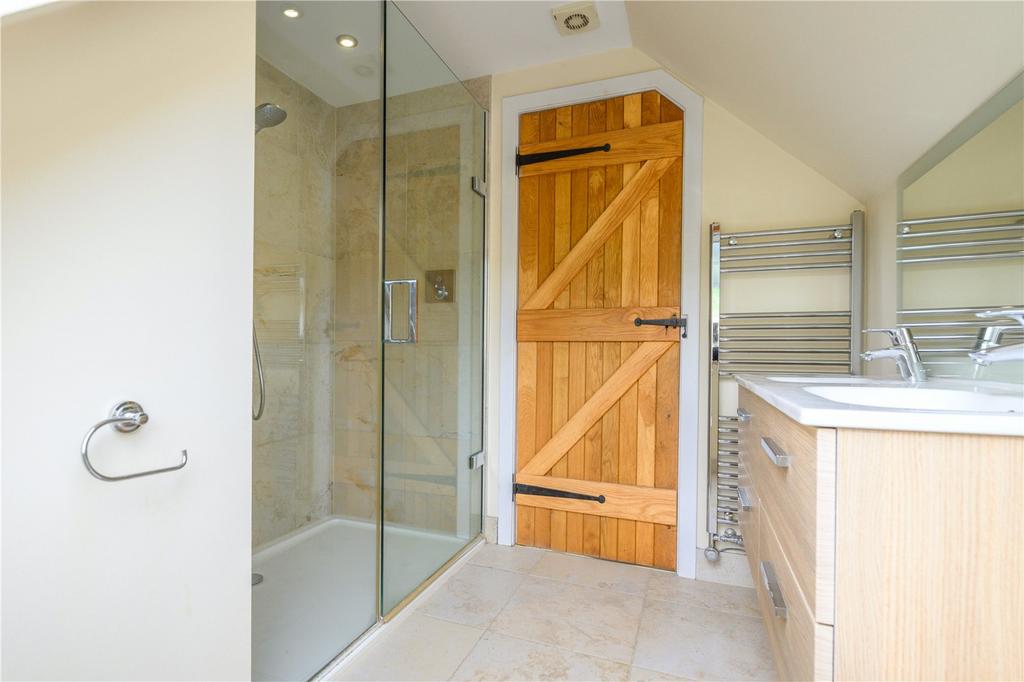 Principal Ensuite