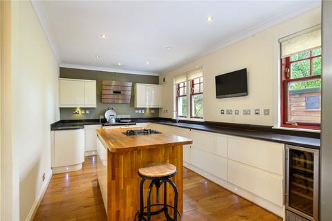 5 bedroom detached house for sale, Woodcliff House, Newburgh, Cupar, Perth and Kinross, KY14