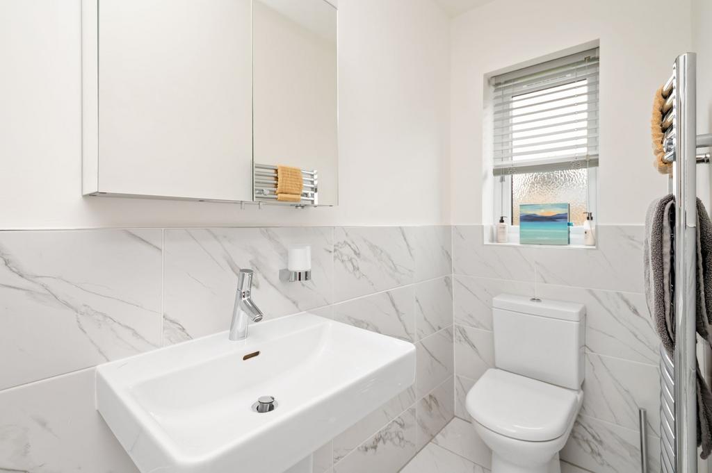 Bedroom one en suite