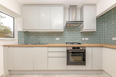 undefined, Campbell Close, Twickenham TW2