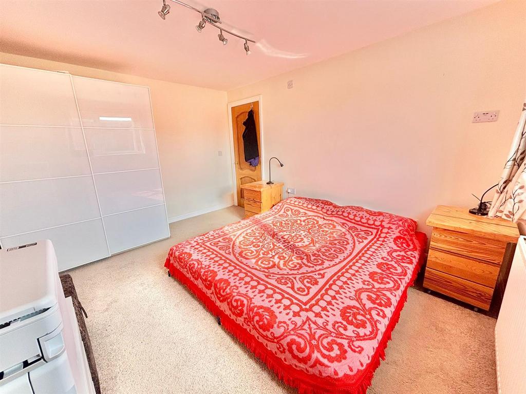 Bedroom 3 (First Floor)