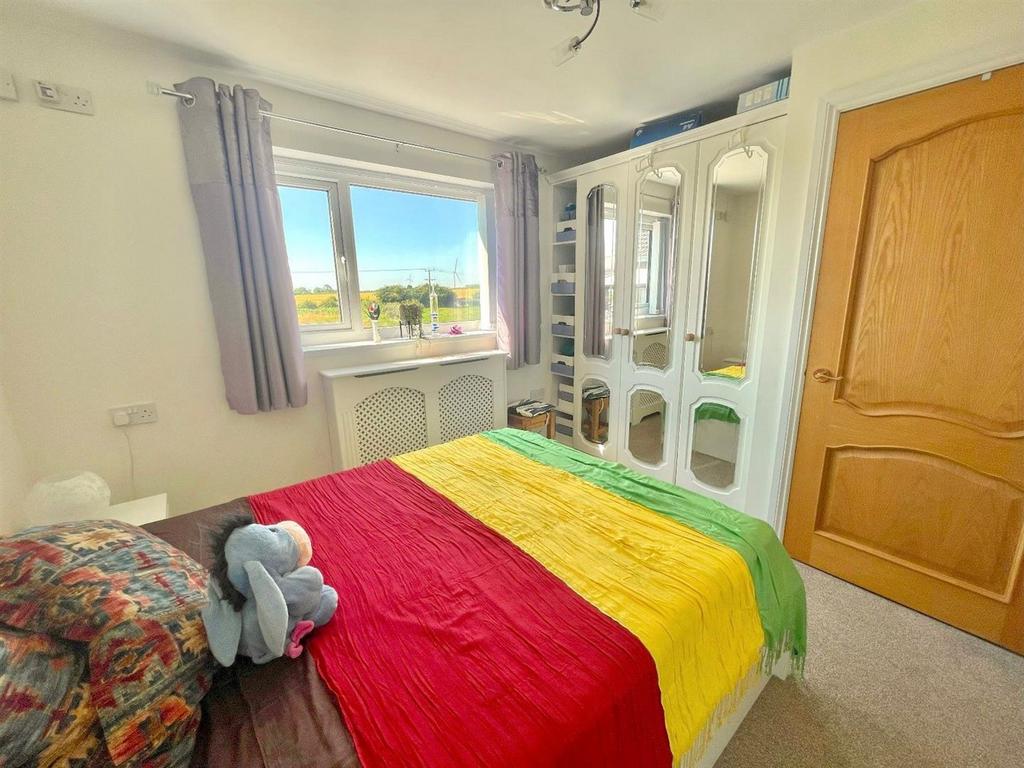 Bedroom 2 (Ground Floor)