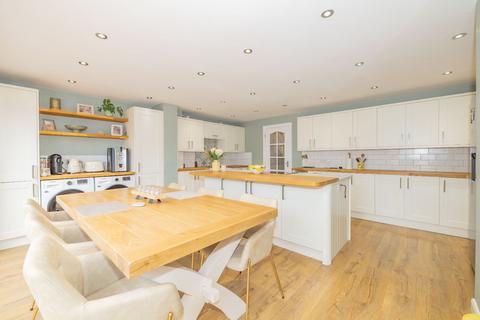 3 bedroom semi-detached house for sale, Orion Way, Willesborough, TN24