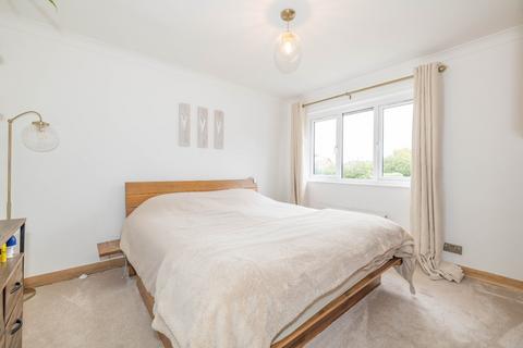 3 bedroom semi-detached house for sale, Orion Way, Willesborough, TN24