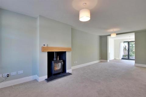 3 bedroom semi-detached house for sale, The Paddock, Beverley