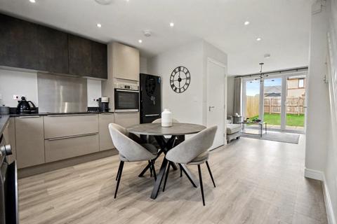 undefined, Little Wood Crescent, Wakefield, West Yorkshire