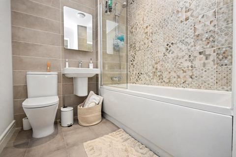 undefined, Little Wood Crescent, Wakefield, West Yorkshire