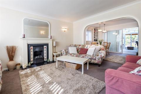 26 Lower Bury Lane, Epping, CM16 5HA