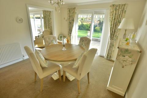 6 Brookside Road, Wimborne, BH21 2BL