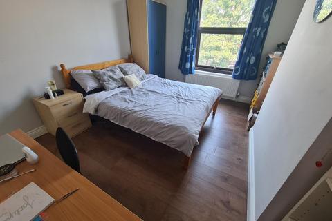 Wrangthorn Terrace, Leeds LS6