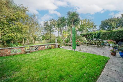 5 bedroom detached house for sale, Playden Gardens, Hastings