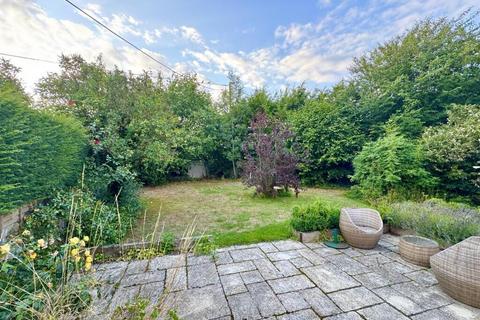 undefined, Lechlade Road, Southrop